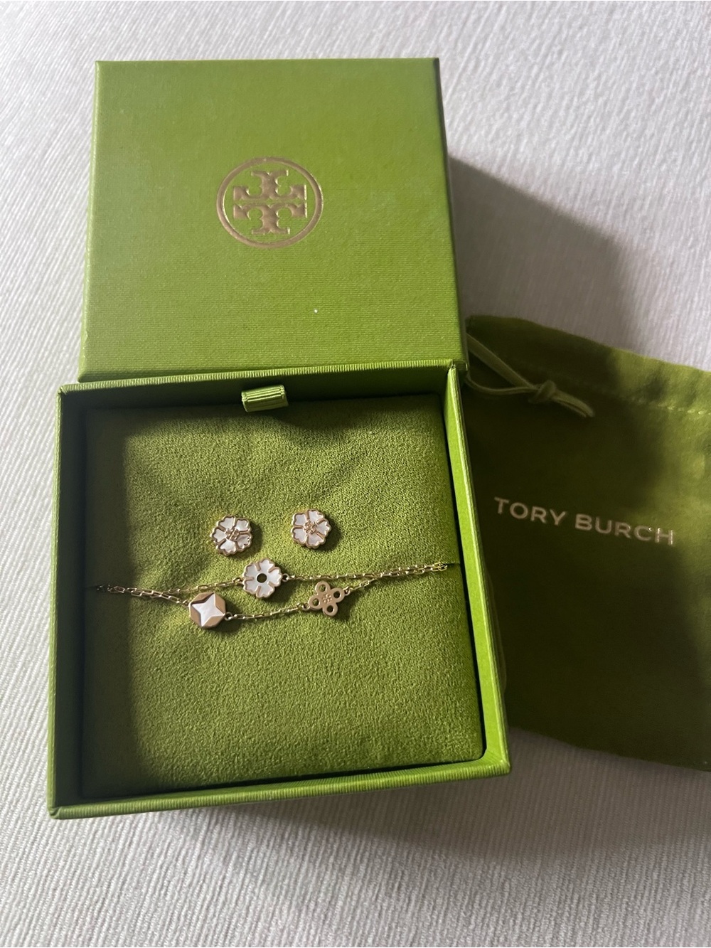 Tory Burch Forget Me Not Bracelet Earring Set